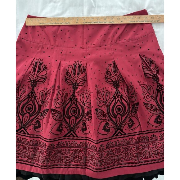 Apt. 9 Skirt Size 16 Red Black Floral Midi Pleated Velvet Whimsigoth Y2K - Picture 6 of 15